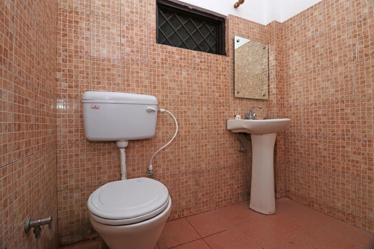 Oyo 27750 Bhagwati Residency Otel Mirzāpur Dış mekan fotoğraf