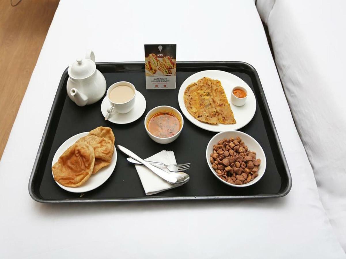 Oyo 27750 Bhagwati Residency Otel Mirzāpur Dış mekan fotoğraf