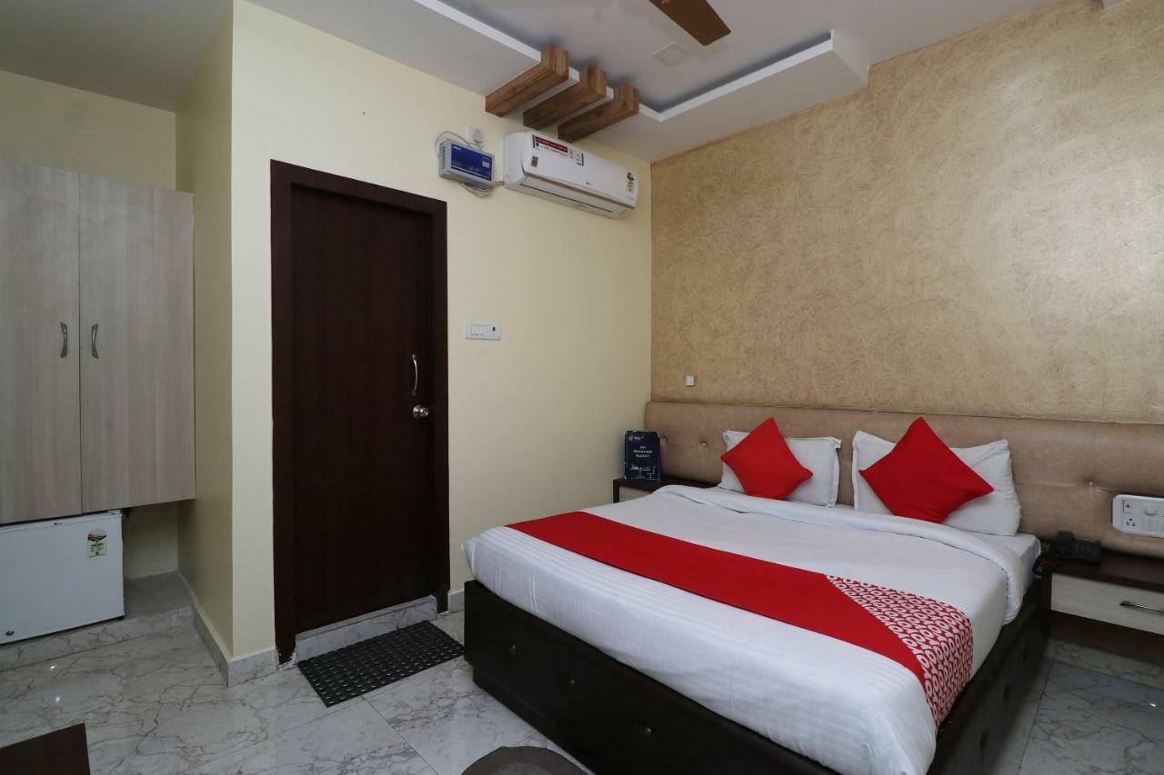 Oyo 27750 Bhagwati Residency Otel Mirzāpur Dış mekan fotoğraf