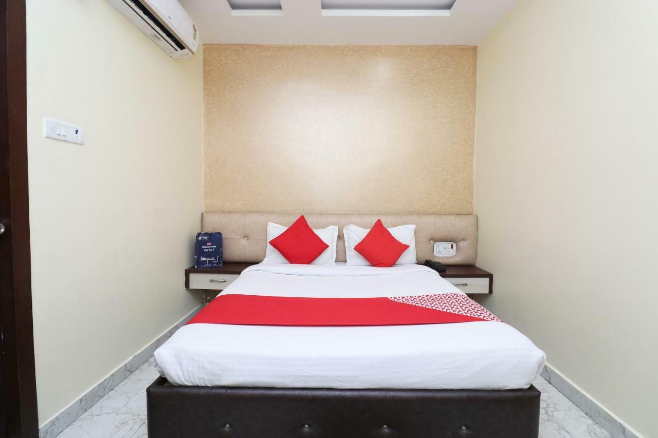 Oyo 27750 Bhagwati Residency Otel Mirzāpur Dış mekan fotoğraf